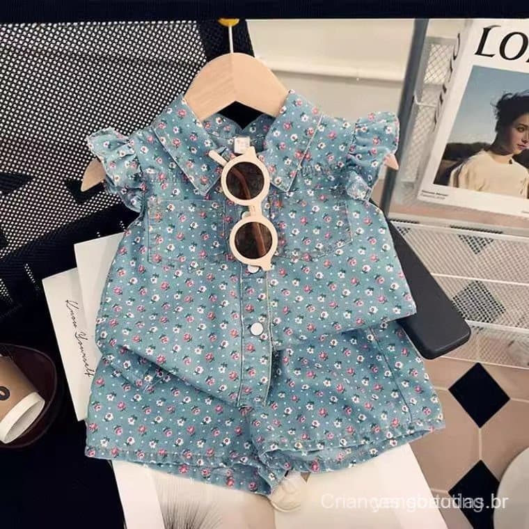 Conjunto de Verão para Meninas em Jeans Estampado, Top de Botão Único + Shorts Conjunto de Duas Peças