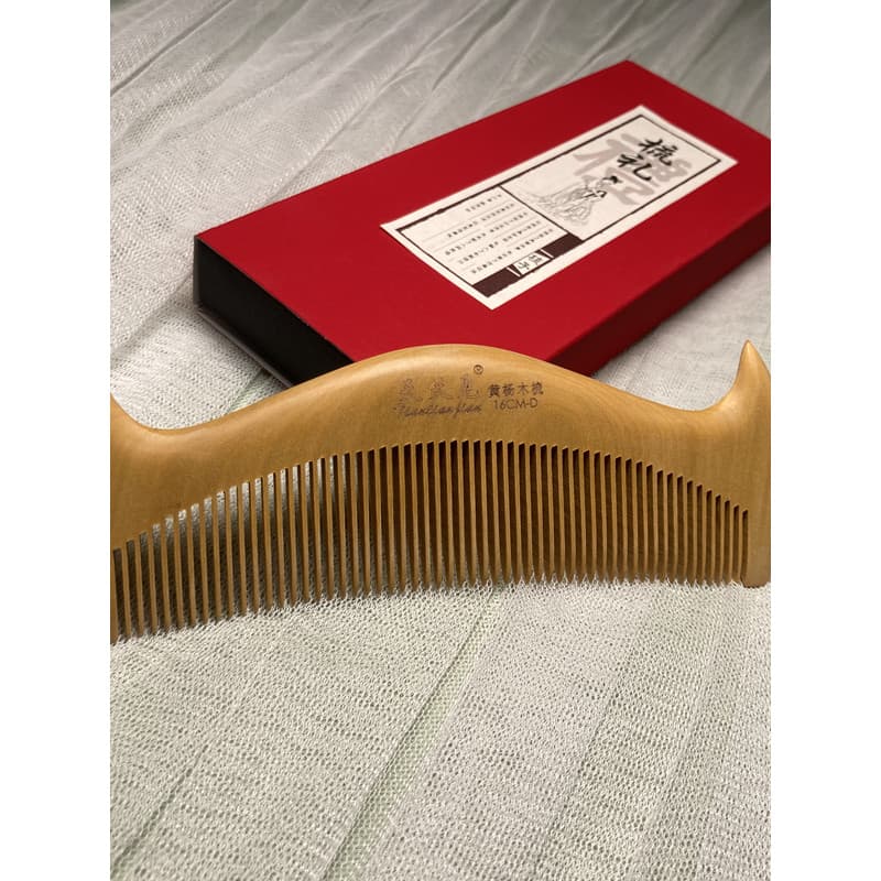 Boutique autêntico buxo pente couro cabeludo dedicado Natural laca-livre prático perda de cabelo Masage pente letras cai