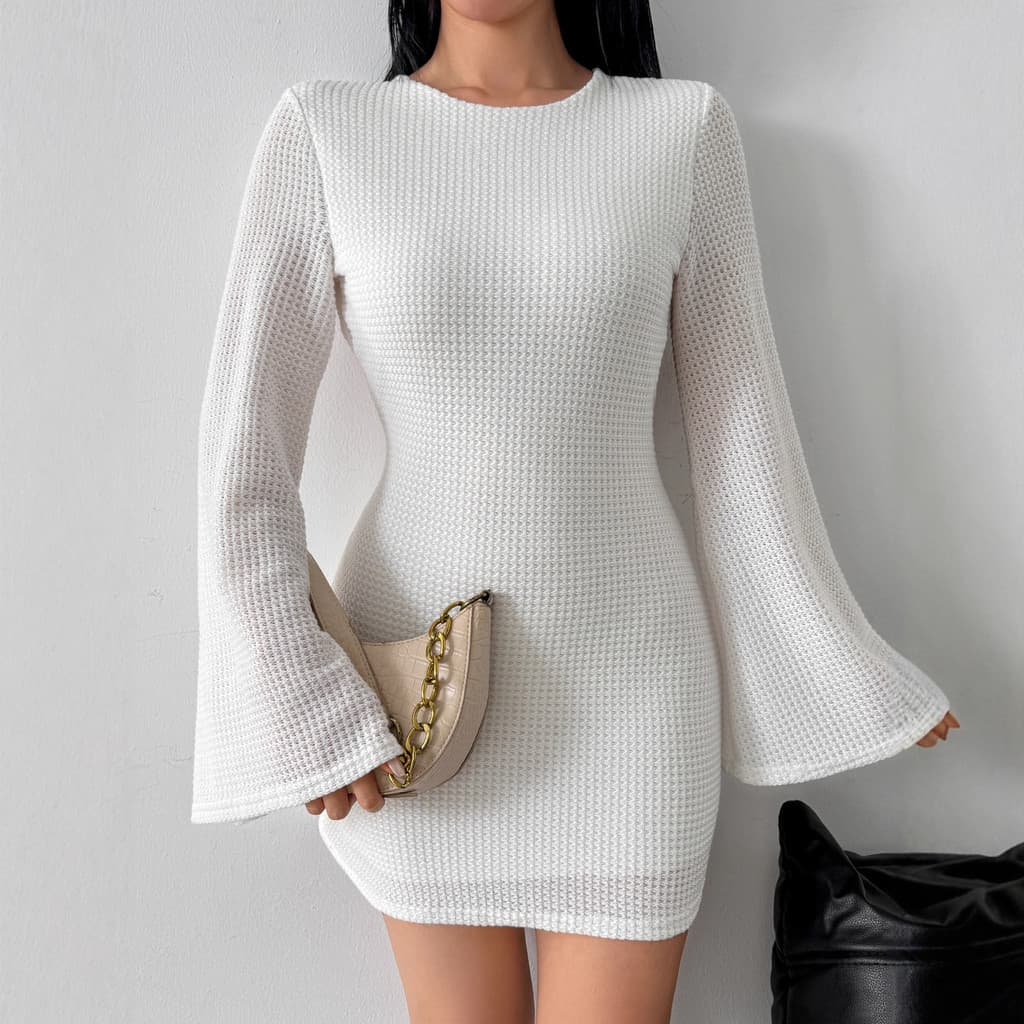 2026 feminino Cross-Border novo estilo outono inverno vestido cor sólida cintura estreita High-End vestido de mangas com
