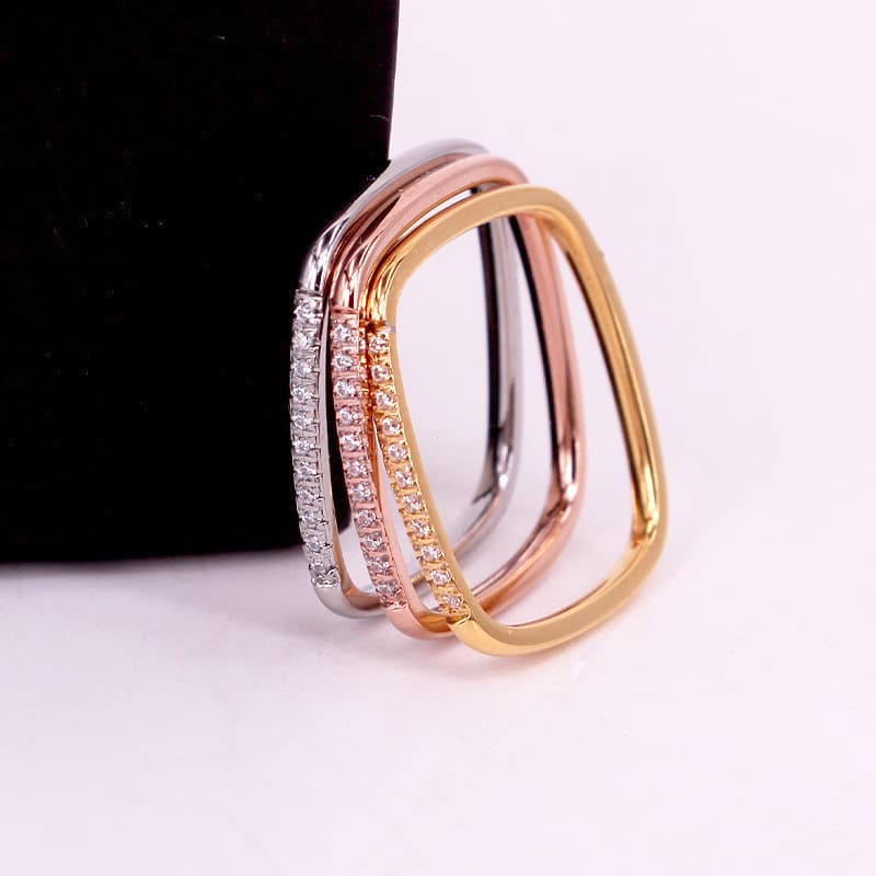 Anel de Aço Titânio Feminino, Exquisito e Luxuoso, Anel de Casal em Ouro 18K, Presente para o Dia dos Namorados