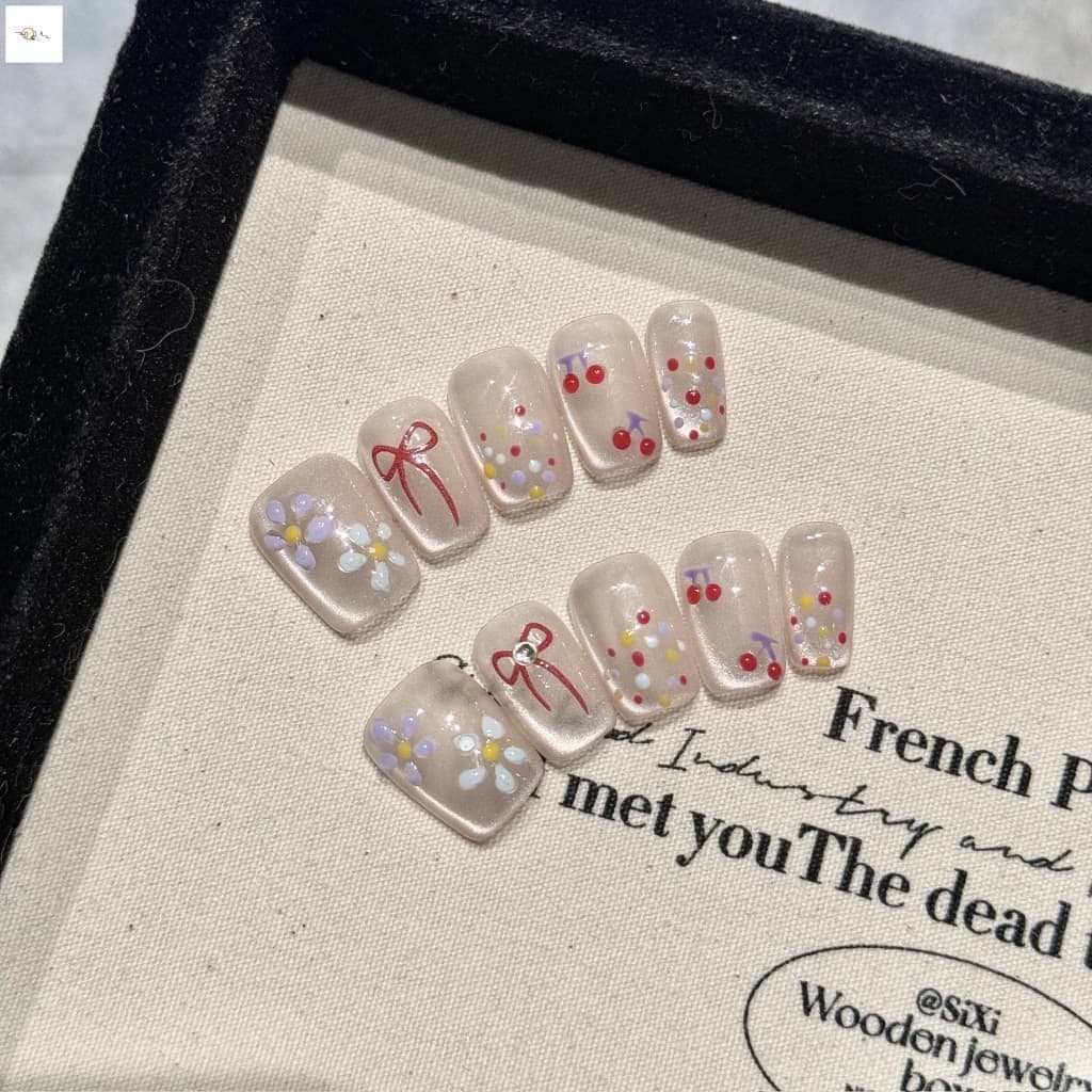 10 Pçs Imprensa Em Unhas Olho De Gato De Seda Artesanal Artificiais Forma De Escada Curta Design Simples Para Mulheres U