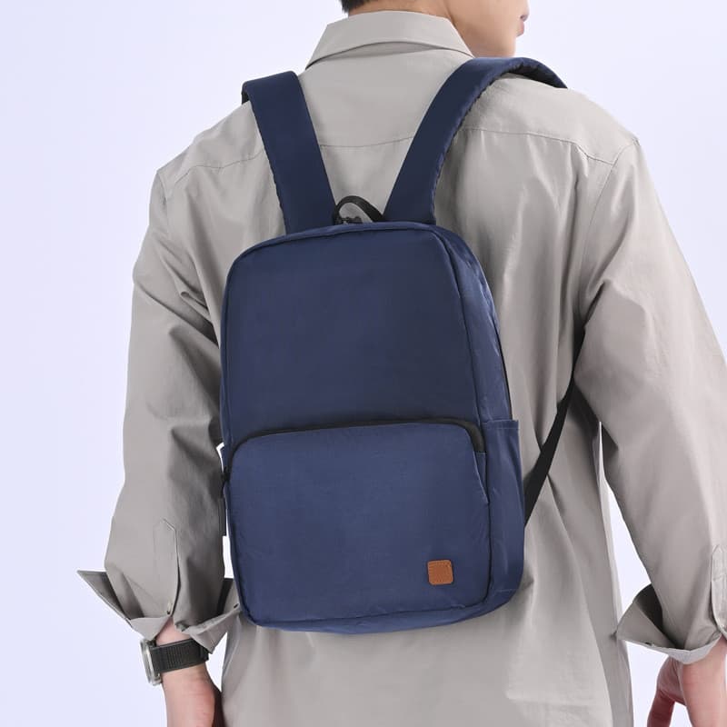 Minimalista cor sólida mochila feminina Casual novo estilo simples presente mochila leve grande capacidade mochila de co