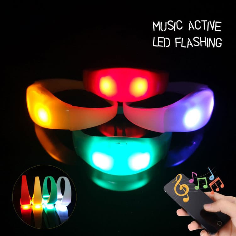 1-5 pulseiras luminosas controle de voz LED piscando Silicone pulseira luminosa pulseira vibratória natal DJ festa de ca