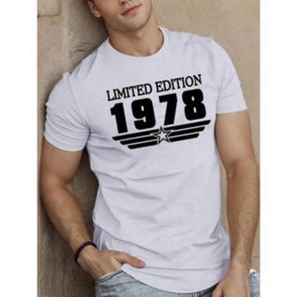 T-shirt Vintage Masculina Edi??o Limitada 1978 - T-shirt Retro Oversized Preta Anos 70 com Estampa Vintage 1978 e Design