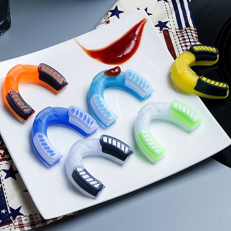 Luta sanda protetor bucal basquete cintas boxe sanda Taekwondo adulto crianças protetor bucal Silicone cintas