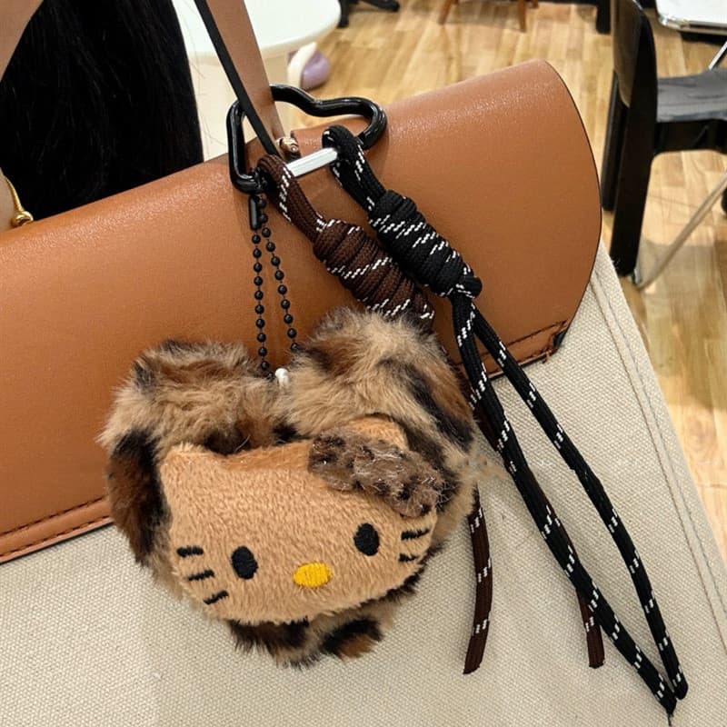 Leopardo impressão amor olá Kitty pingente de couro preto Retro gatinho chaveiro de pelúcia alto valor ins casal pingent