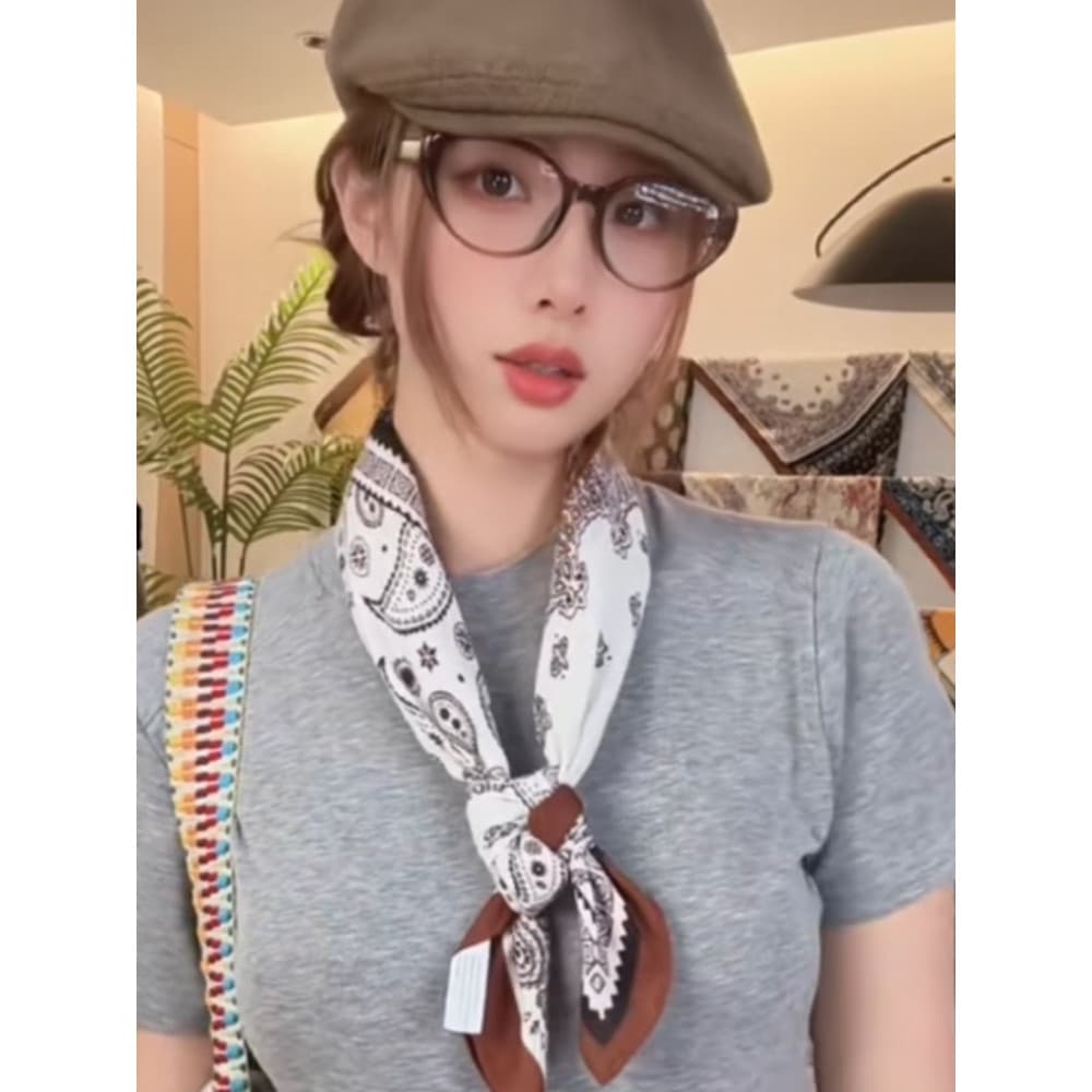 Início do outono primavera novo estilo lenço quadrado 65 veludo reunindo algodão venda quente elegante All-match moda Re