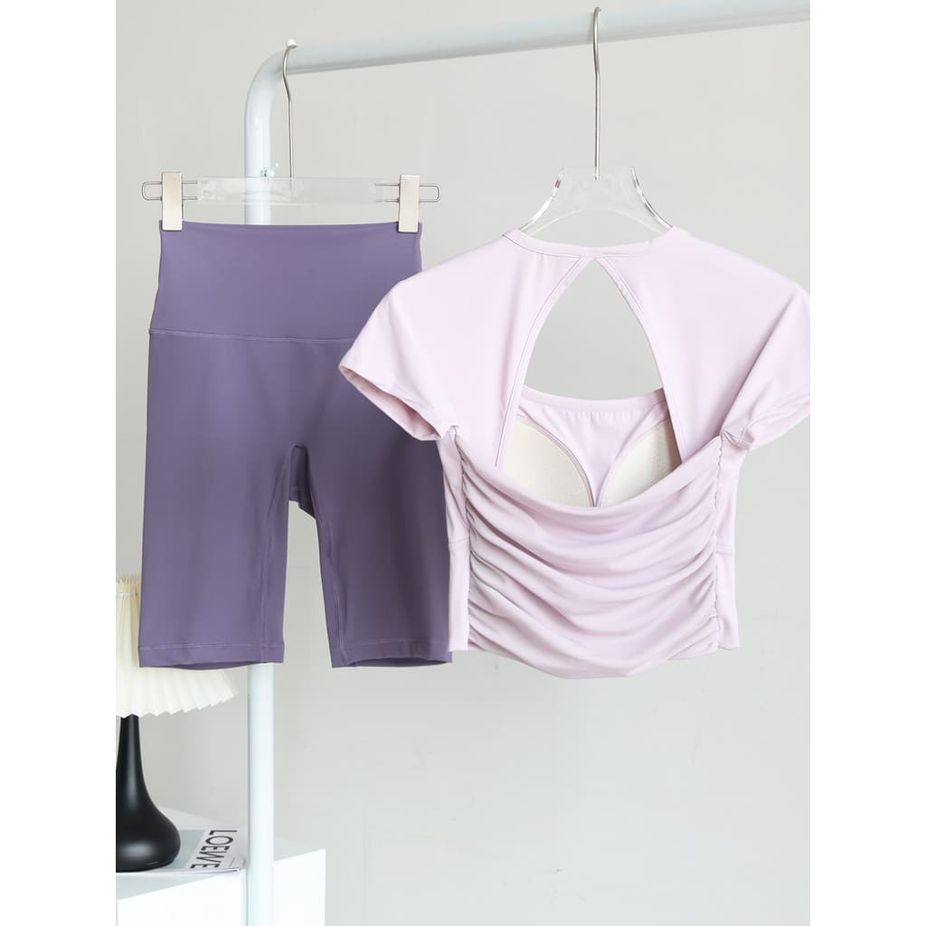 Com almofada no peito yoga Wear superior malha feminina terno esportivo oco respirável Fitness yoga manga curta treiname