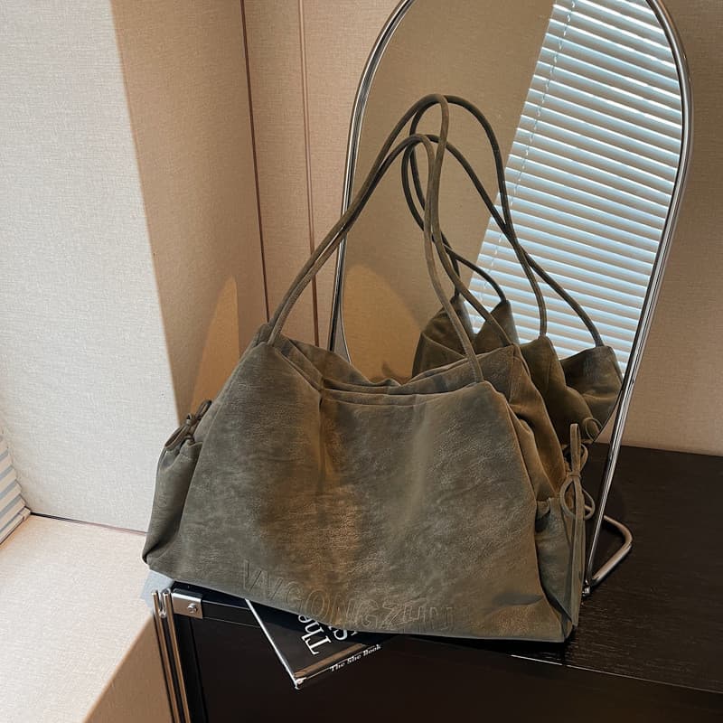 Bolsa de travesseiro de camurça estilo preguiçoso de grande capacidade, sensação solta, novo estilo, retrô, cor sólida,