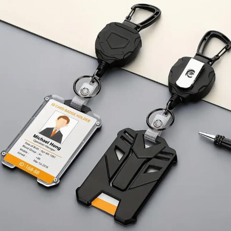 Porta-crachá retrátil e chaveiro, feito de materiais duráveis, equipado com clipe para cinto e porta-cartão de identific