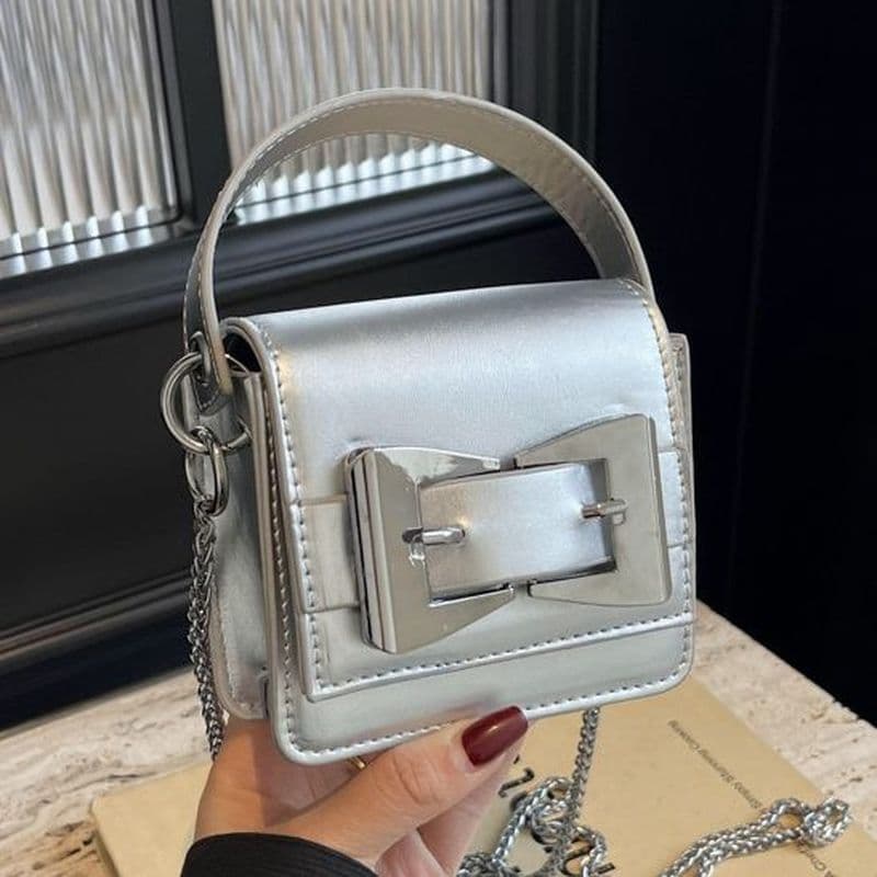 Requintado Mini pequeno quadrado saco feminino 2025 verão novo estilo moda prata saco do mensageiro nicho corrente saco