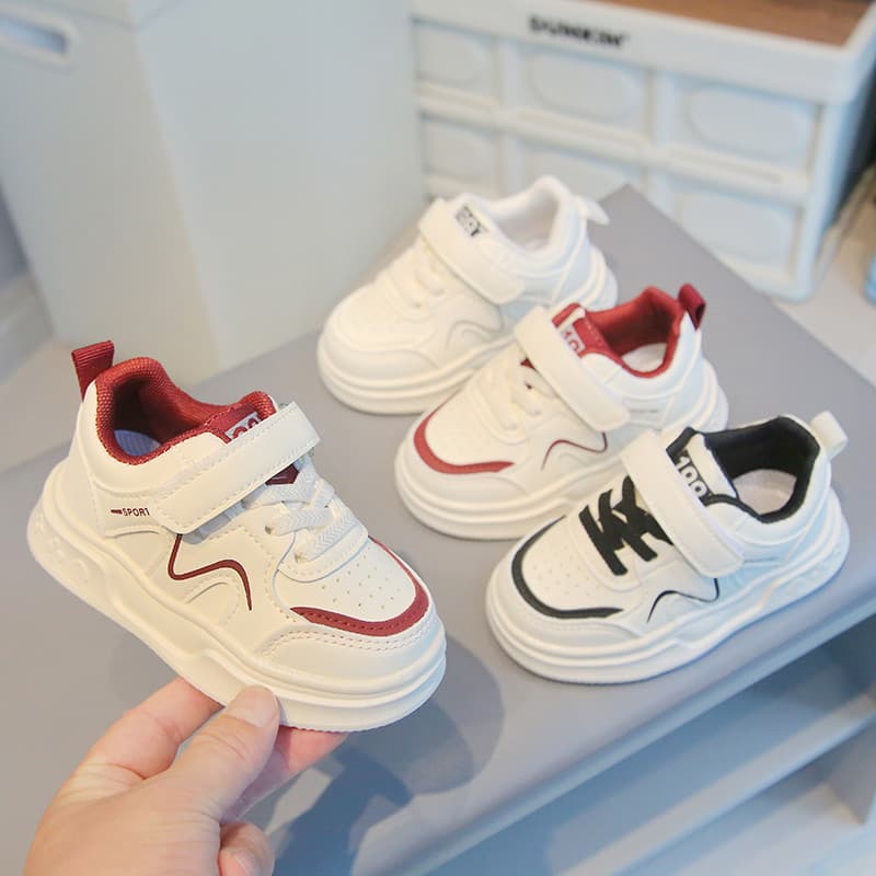 2025 primavera sapatos brancos moda versão coreana único sapatos de cano baixo antiderrapante Casual meninos meninas sap