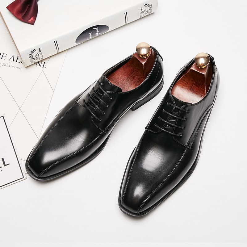 2026 novo estilo sapatos de couro preto masculino negócios casuais sapatos formais cavalheiro Oxford Derby sapatos moda
