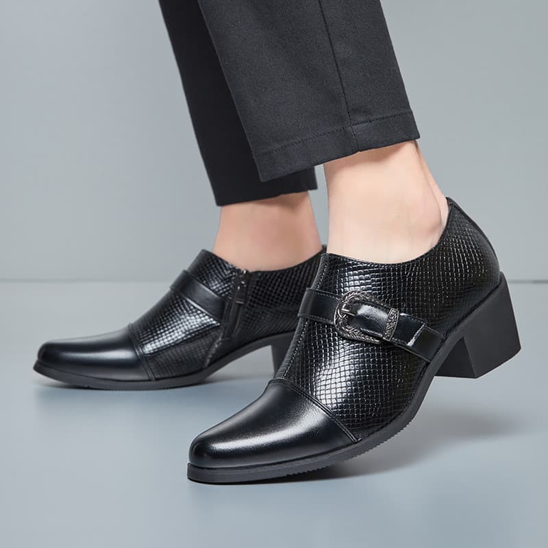 Retro estilo britânico sapatos de couro de salto alto moda masculina cobra impressão cubana sapatos masculinos de negóci