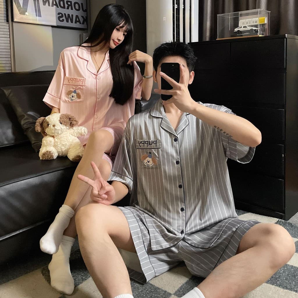 Casal pijamas feminino verão de manga curta gelo seda estilo fino 2026 novo dos desenhos animados masculino listrado ver