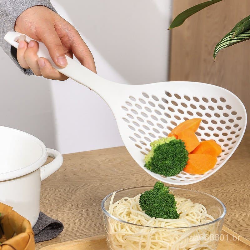 Escumadeira grande para retirar bolinhos, colher de macarrão de cabo longo para cozinha, escumadeira para fondue e sopa