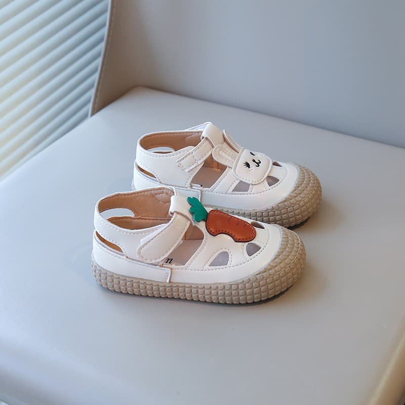2026 novo estilo meninas Baotou sapatos de couro do bebê da criança sapatos bonito coelho sola macia sandálias antiderra