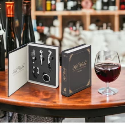 Kit Vinho 5 Peças Tampa Lacre Rosca Puxa Abridor Apreciador Vinho Formato Livro Elegância Saca Rolha