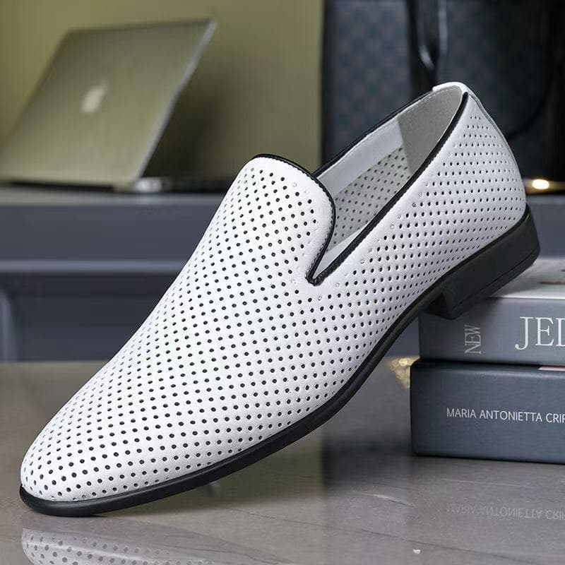 Sandálias masculinas de couro genuíno oco respirável sola macia sapatos de couro verão novos produtos negócios Casual de