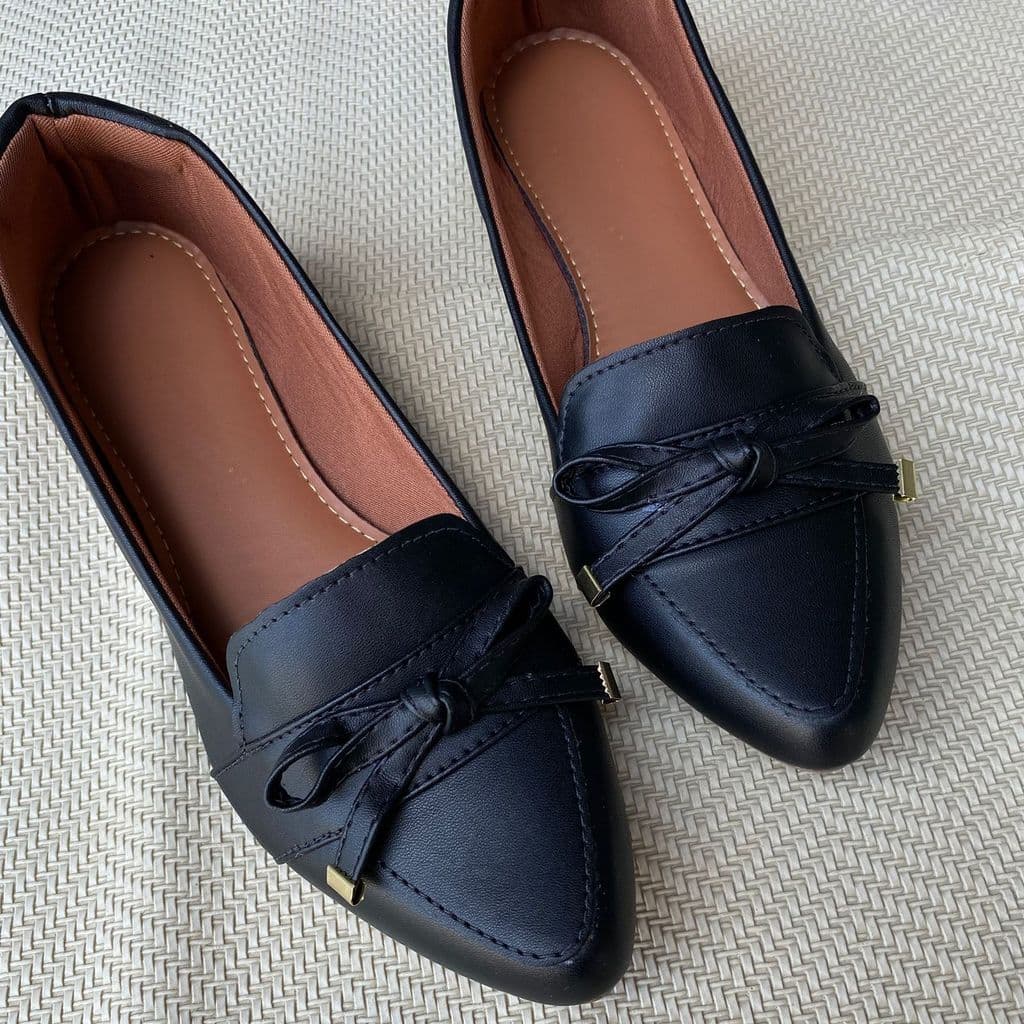 Sapatilha Feminina Bico Fino  Preto Elegante Casual