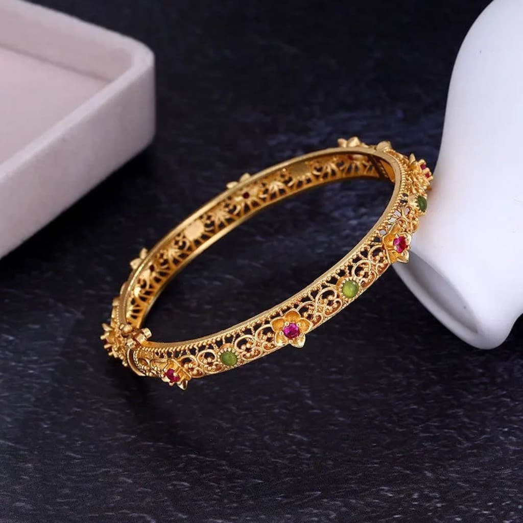 [Estoque pronto] luz luxo antigo oco flor pulseira de seda feminino novo estilo étnico chinês pulseira única mão jóias W