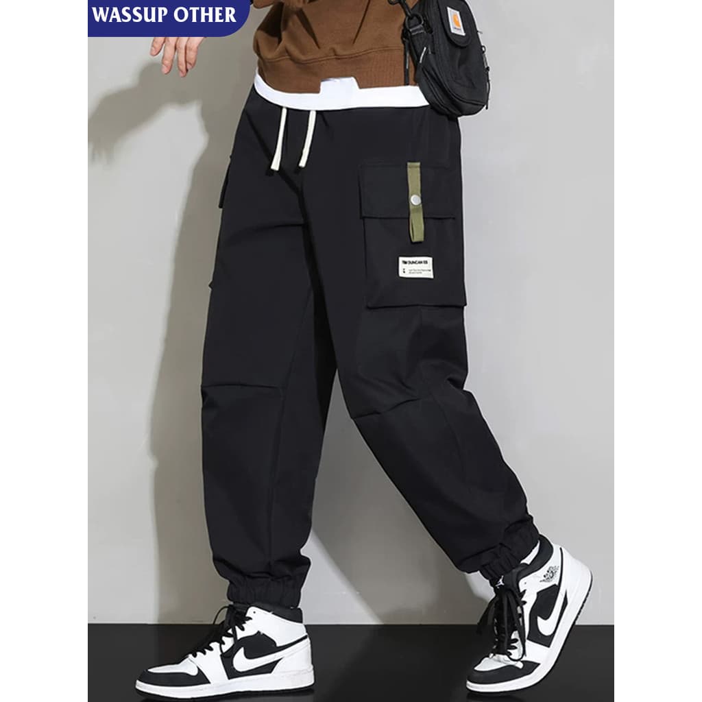 WASSUP OUTRO Macacão Masculino Multi-bolso Primavera Outono Estilo Fino Solto Calças Esportivas Casuais Masculinas