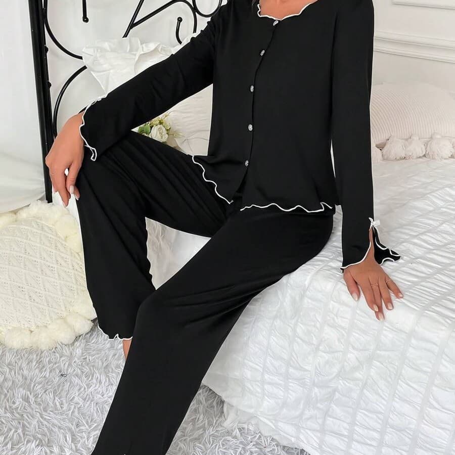 Conjunto de Pijama Feminino de Manga Longa e Calça Longa com Babados Pretos, Conjunto de Duas Peças para Uso Doméstico,