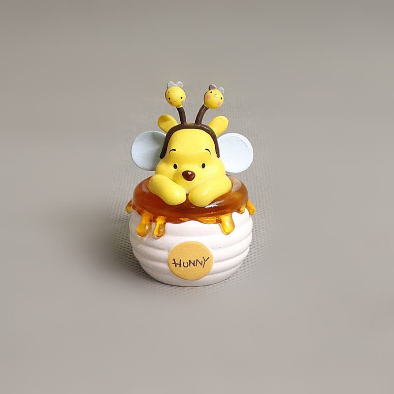 1Pcs 5,5cm Anime Cartoon Winnie the Pooh Figura Edward Sr . Sanders Bear Honey Jarro De Mel PVC Figuras De Ação Modelo D