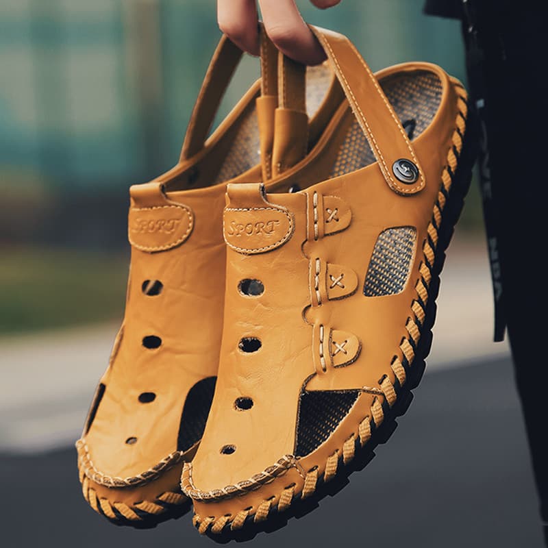 Sapatos de praia de couro masculinos de verão feitos à mão sapatos casuais masculinos sandálias cobertas de dedo do pé A