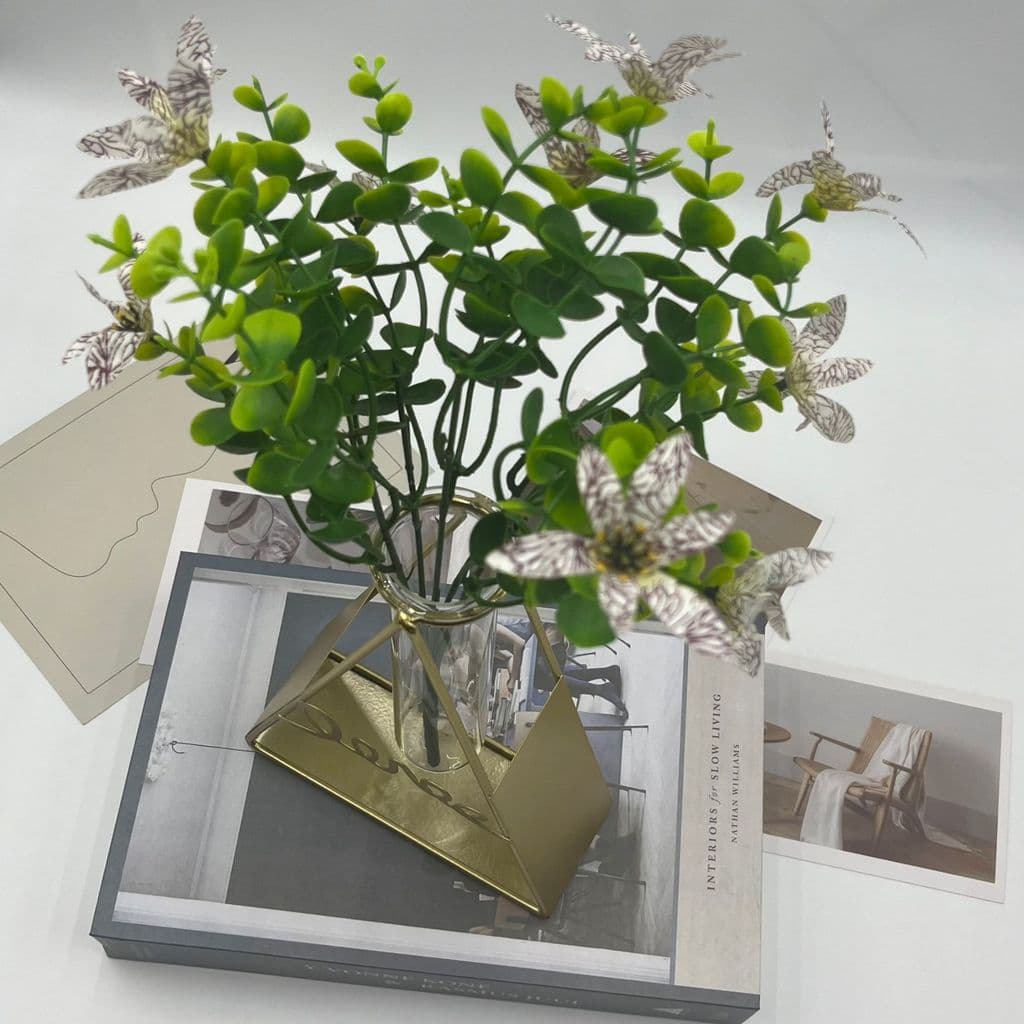 Flores artificiais transfronteiriças ao ar livre plantas verdes artificiais eucalipto violeta flores artificiais flores