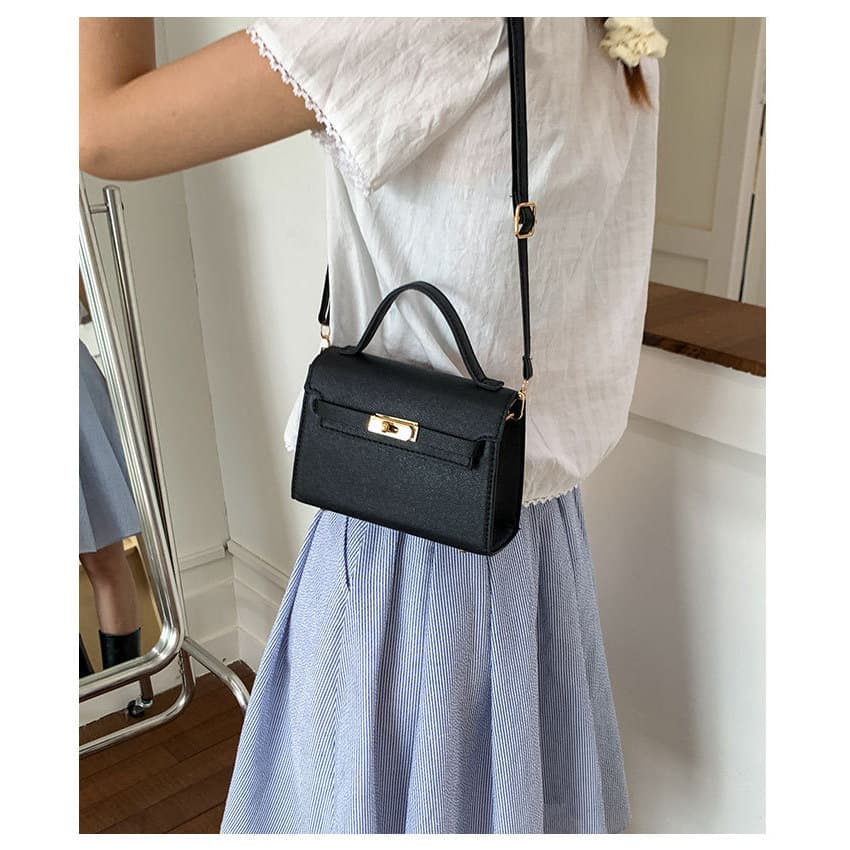 2026 Nova Moda Feminina Bolsa de Mão com Fecho de Trava e Relevo, Bolsa de Ombro, Bolsa Transversal, Bolsa Versátil e Mo