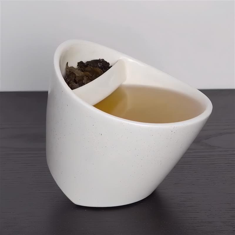 Xícara de chá inclinada de porcelana branca Separação do corpo inclinada Xícara de chá Divisória Armazenamento Copo de d