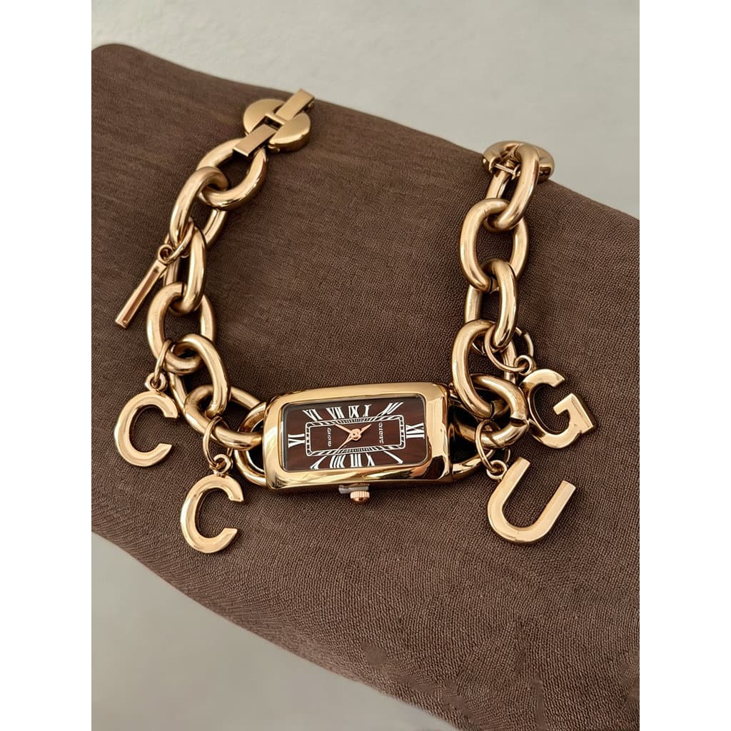 relogio feminino pequeno delicado relogio feminino Luz de luxo nicho Design carta corrente pulseira relógio feminino est