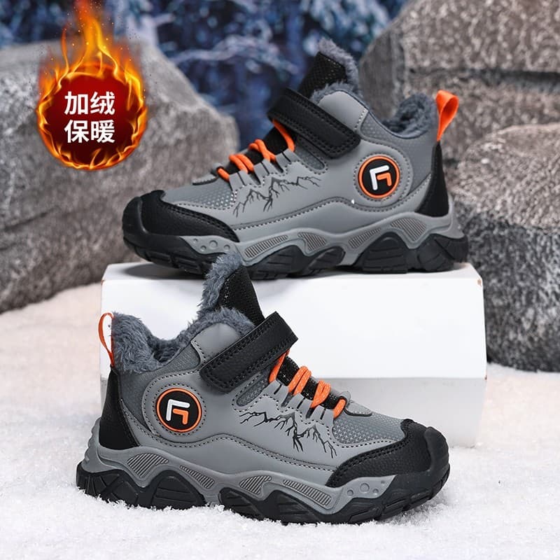 Meninos sapatos de algodão 2024 inverno novo estilo forro de lã engrossado quente sapatos infantis à prova dwaterproof á