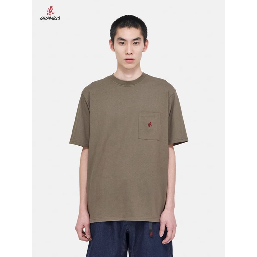 GRAMICCI Savage Mountain Series Bordado Homens Mulheres Gola Redonda Manga Curta Estilo Namorado Camiseta G304-OGJ