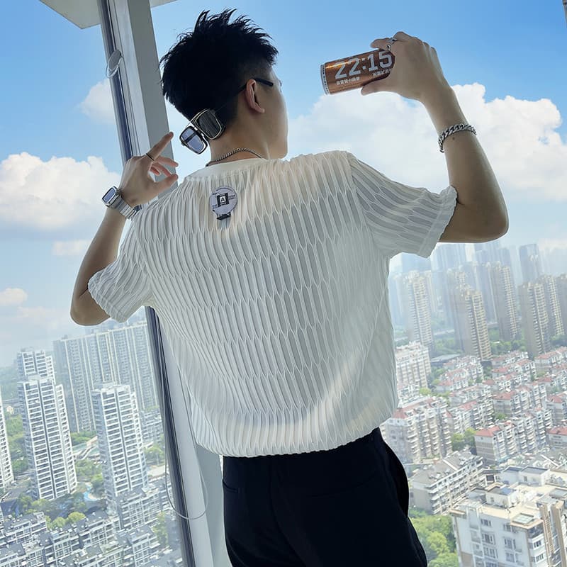 Moda de manga curta meninos High-End secagem de seda gelo Casual camiseta 2022 verão novo estilo em torno do pescoço ver