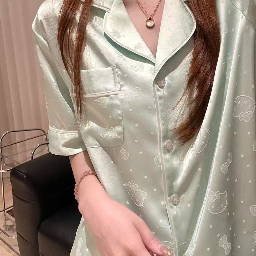 Pijama de gato feminino 2026 sensação legal seda gelo manga curta fina High-End sentimento dois conjunto Loungewear