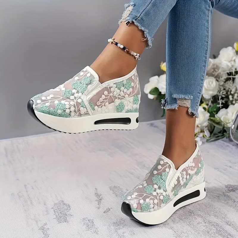 [Tênis] De Corrida Feminino Com Malha Respirável , Leve E Versátil , Artesanato Clássico De Bordado , Novo Para Sapatos