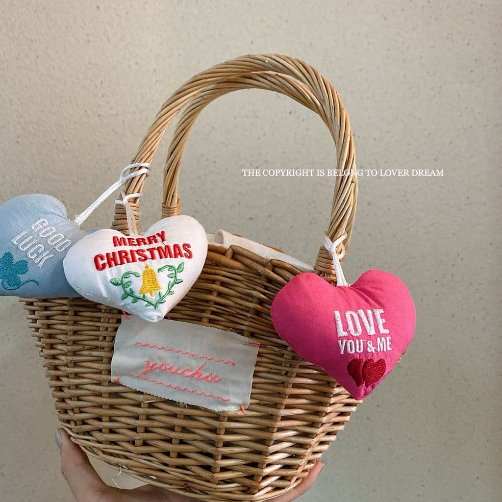 Coreia coreia ins novo estilo bordado carta flor amor coração chaveiro doce bonito algodão corda pingente saco pingente