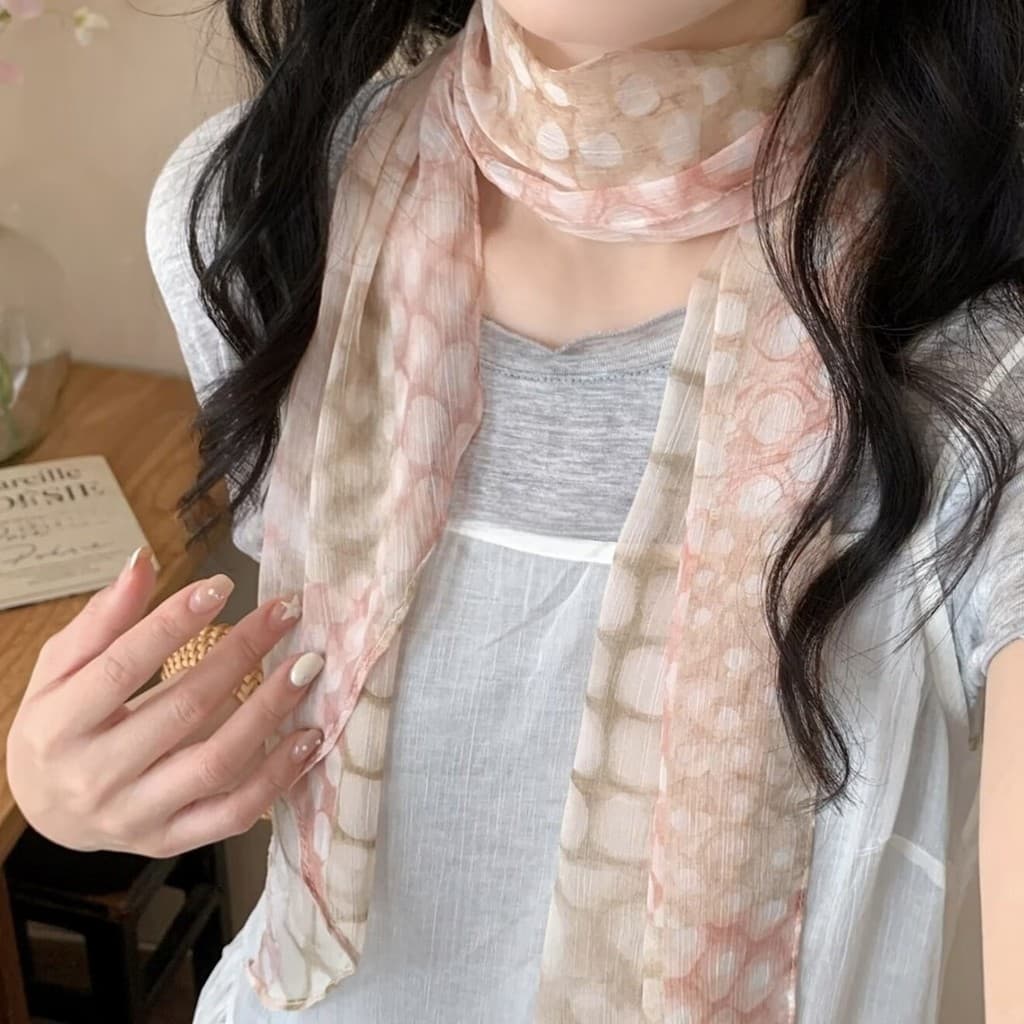 High-End longo listrado lenço de seda feminino pescoço 2026 novo estilo moda combinando camisa atmosfera decoração cache