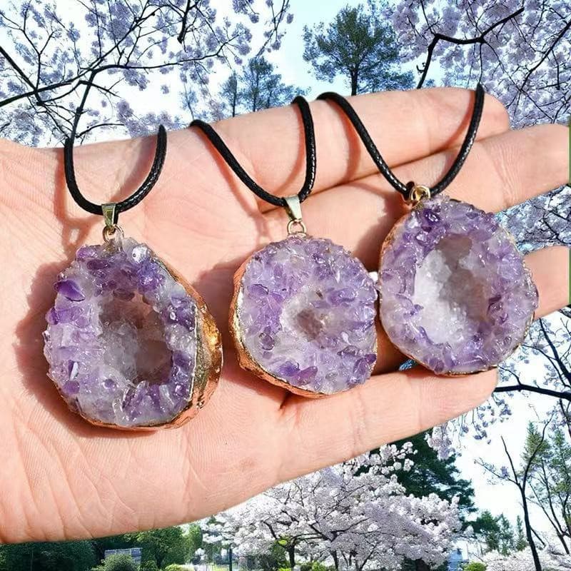 Estoque pronto venda quente pedra Natural cristal pedra britada borda banhada a ouro ametista Cluster pedra áspera pinge