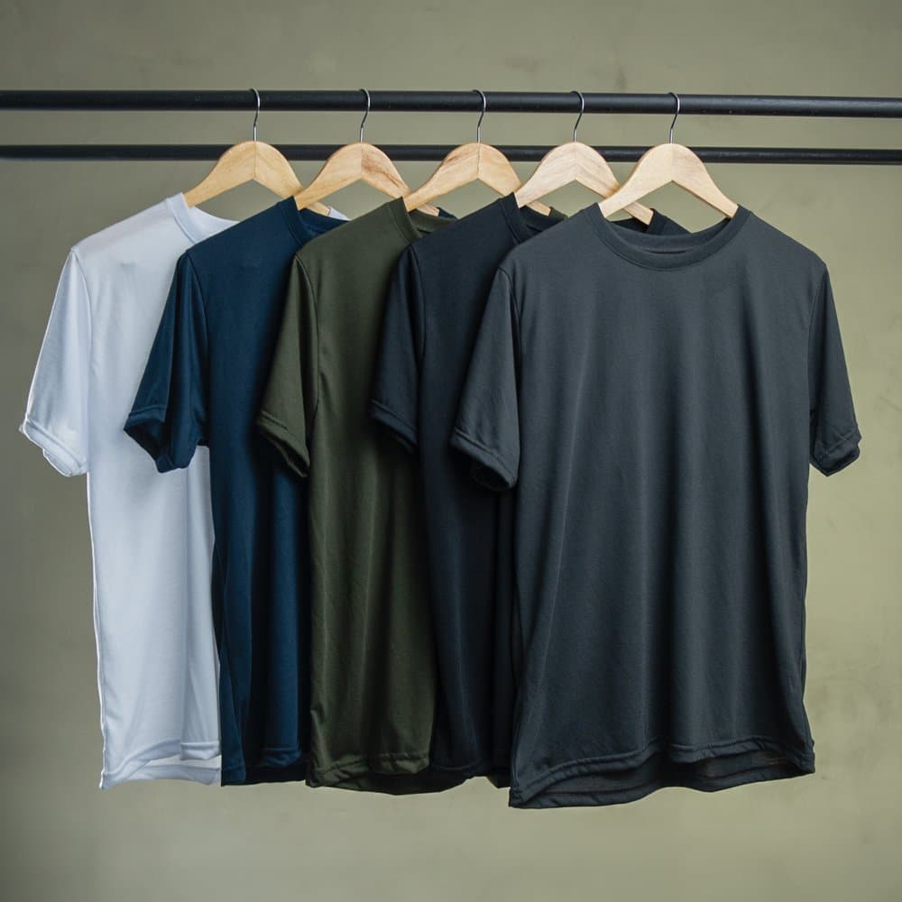 Kit 5 camisetas básicas