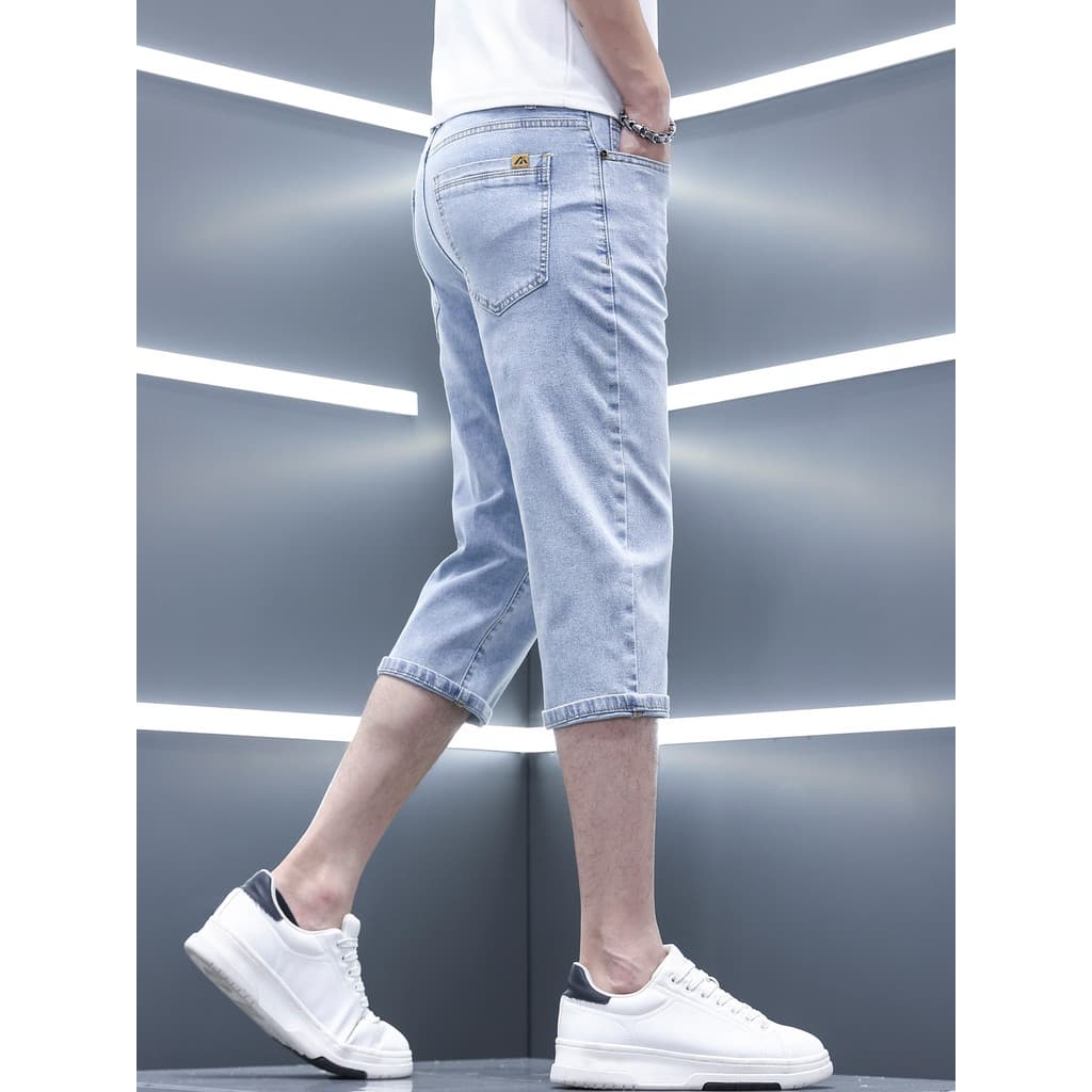 2026 novo estilo calças cortadas Shorts Jeans masculinos verão fino cor clara calças 7 pontos Jeans