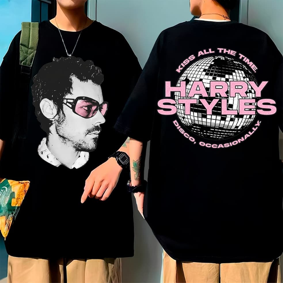 Camiseta Oversized Premium Unisex Preta Estampa Dupla Harry Styles Bola de Discô Rosa
