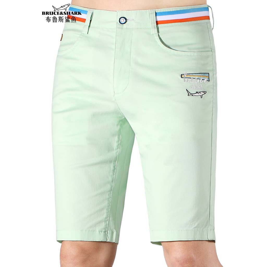 2026 verão novos Shorts masculinos retos calças casuais Bruce Shark Street Wear solto fino calças de tamanho grande