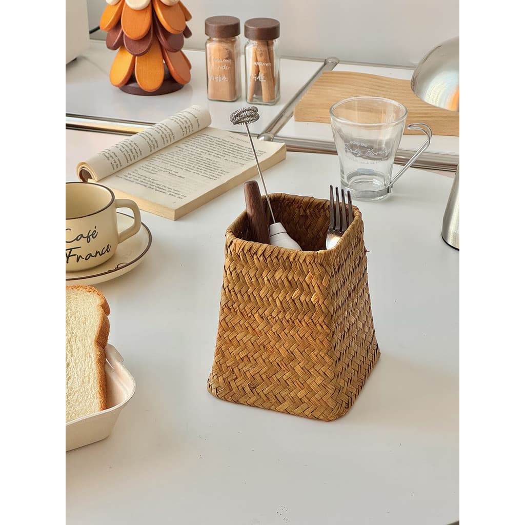 Cesta de armazenamento retrô de algas naturais, cesta de flores, talheres, colher, pauzinho, pente, lápis de sobrancelha
