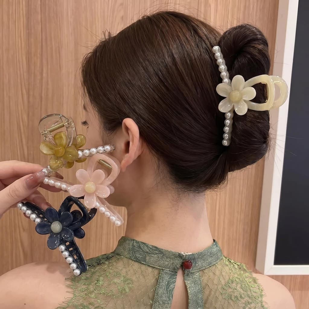 Presilha de cabelo coreana de tamanho médio com pérolas e flores para mulheres, acessório de cabelo, presilha para a par