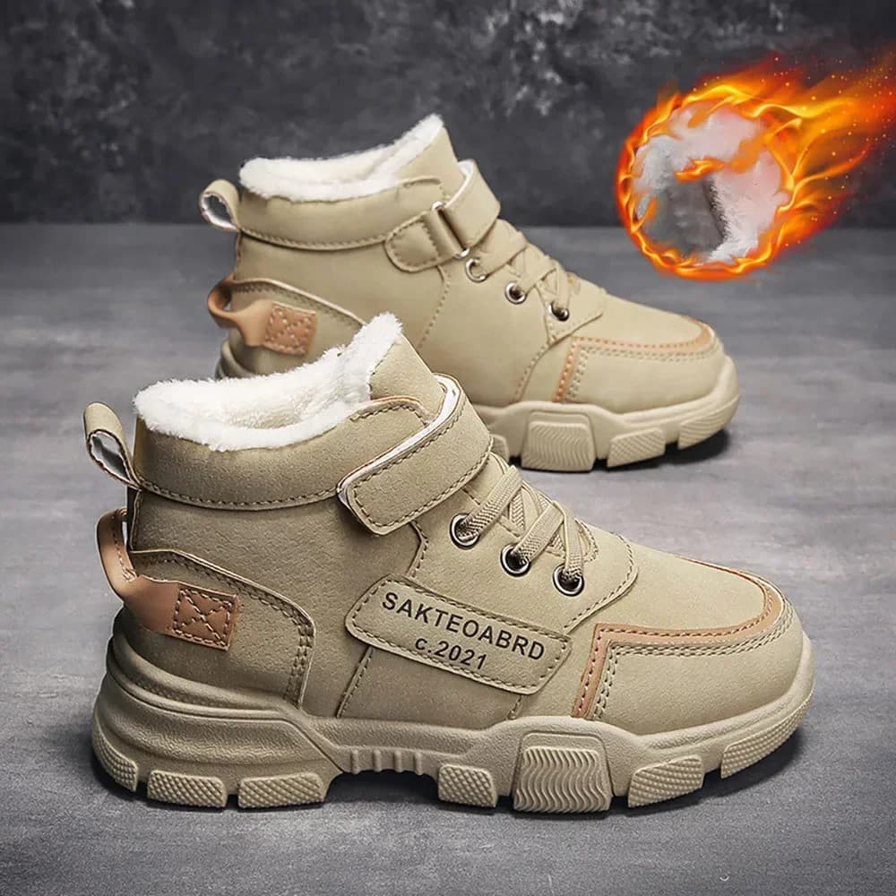 Botas de Neve Infantis de Inverno 2024, Tendência de Moda, Calçados de Algodão Acolchoados e Quentes, Botas de Pelo para