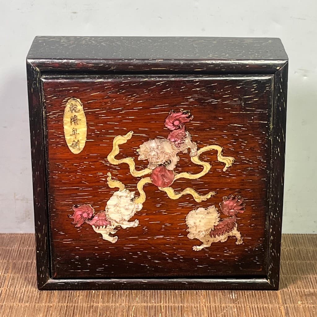 Retro antiquado concha-incrustado jogar caixa de jóias mogno antigo bergamota Agarwood pulseira caixa de jóias ornamento