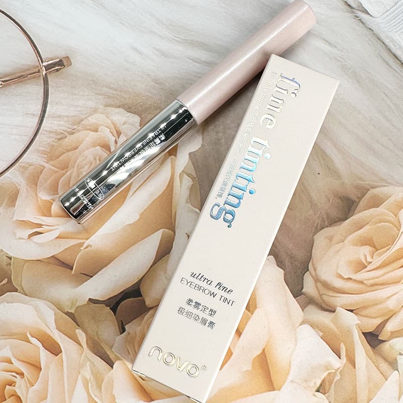 Novo macio névoa estilo Ultra-fino tingimento creme de sobrancelha Natural tridimensional cor clara creme de sobrancelha